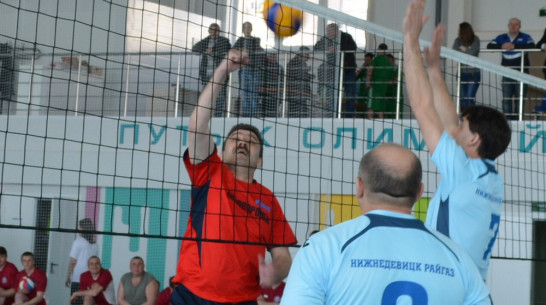В Нижнедевицке прошел областной волейбольный турнир