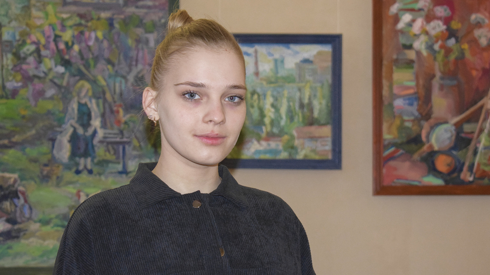 Ирина Никонова представила на дебютной выставке пленэрные и студенческие работы
