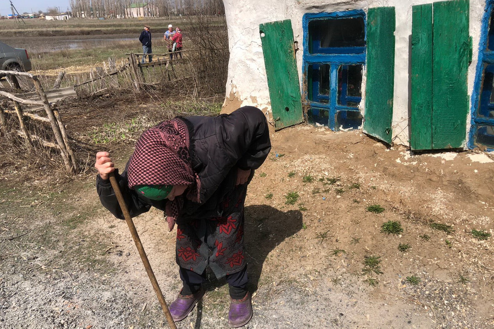 Маленькая бабушка Вера. Как помочь одинокой старушке из воронежского поселка