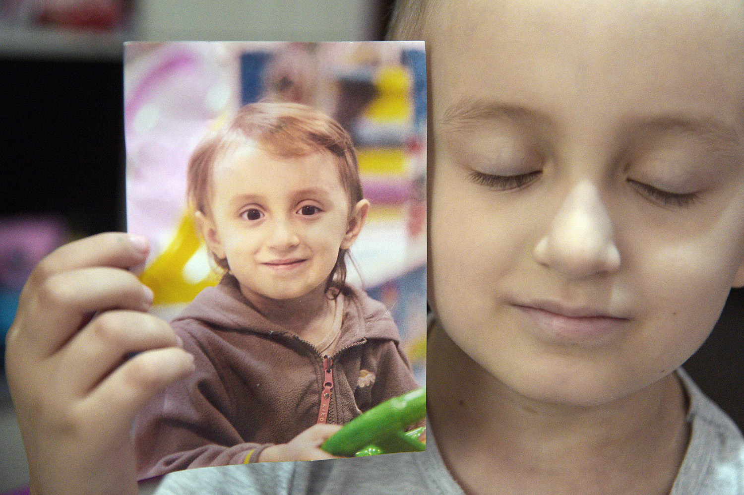 Дети раки девочки. Шестилетний ребенок. Маленькая девочка с онкологией. Дети Воронежа. Фото маленьких детей девочек с онкологией.
