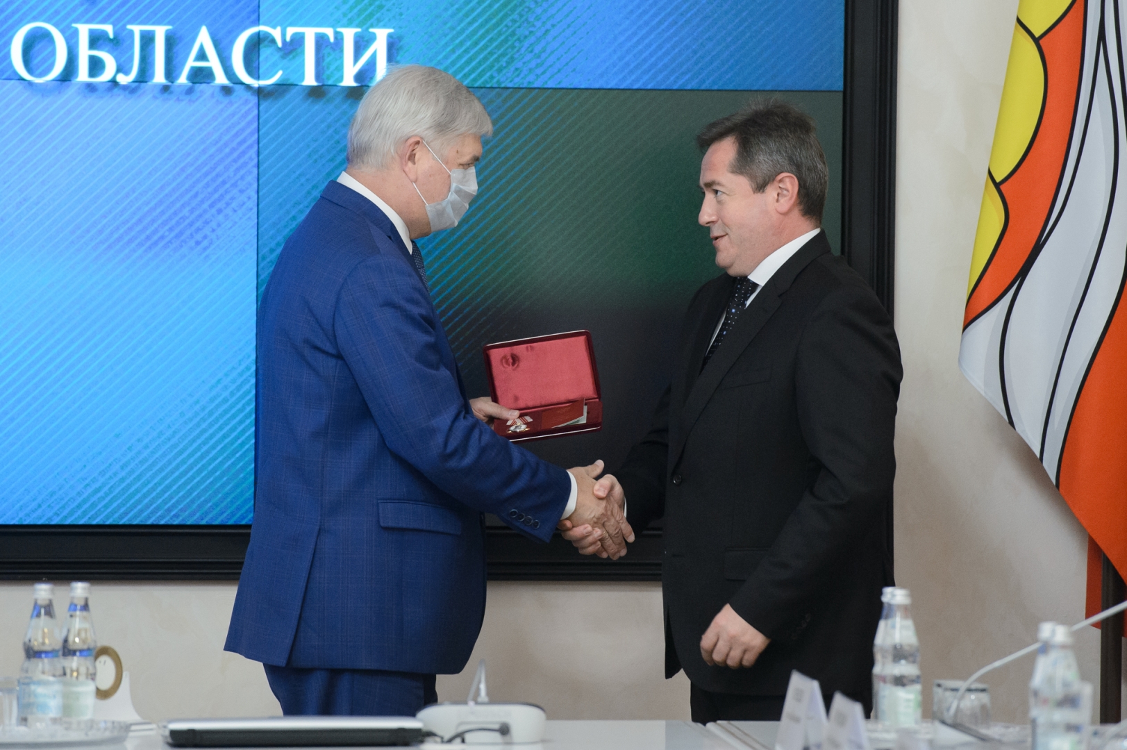 Воронежские медики получили от губернатора президентские награды