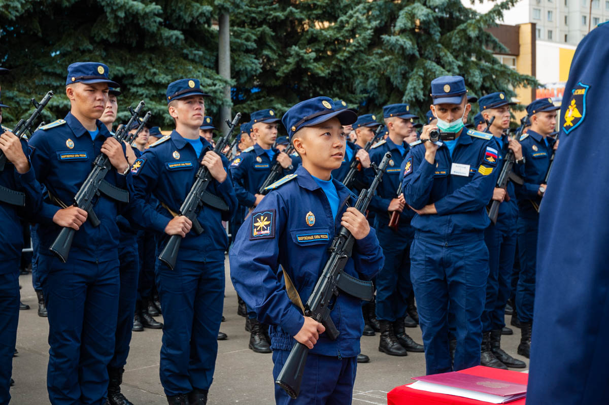 4 ноября 2023 воронеж. Военно-воздушная Академия Воронеж. Военно воздушная Академия 153-4 Воронеж. Военновоздушнаяакадемия Воронеж 1 ККП Краснознамённая. Воронеж присяга военно воздушной Академии.