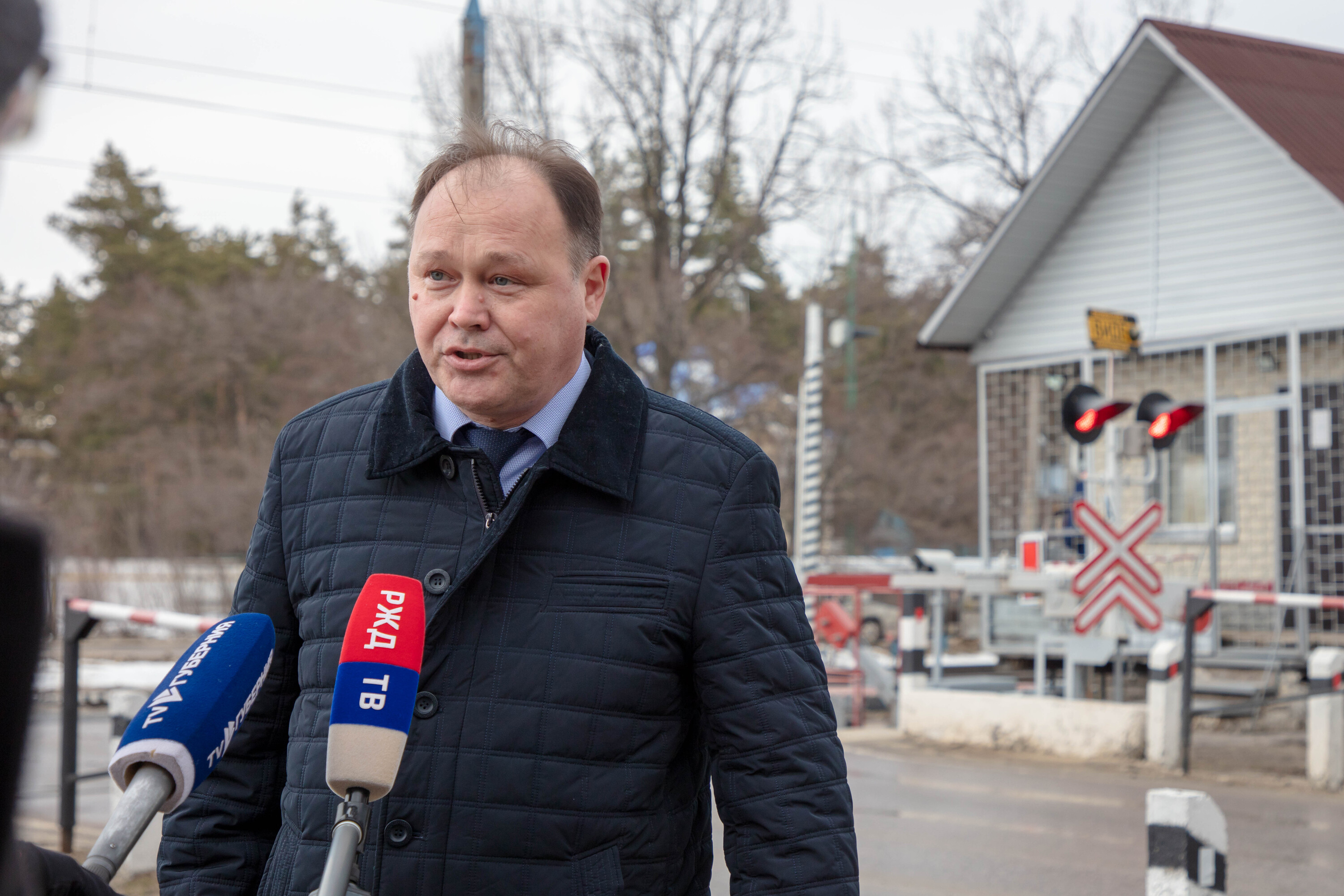 Быть всегда начеку. Воронежские железнодорожники напомнили о правилах  пересечения ж/д путей