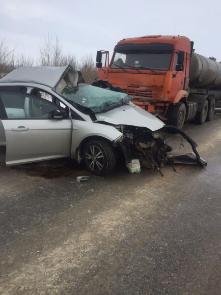 Смертельная авария с Ford Focus и КамАЗом в Воронежской области