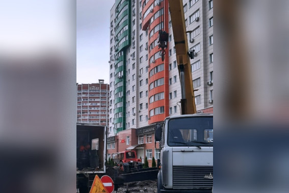 Коммунальщики ликвидировали аварию на водопроводе в Воронеже