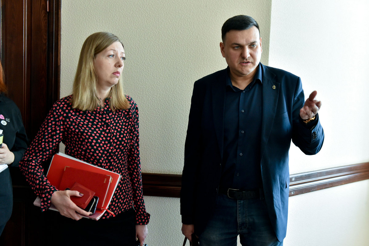 Адвокаты Инги -  Ирина Кострыкина и Александр Тюлькин. Фото - Михаил Кирьянов