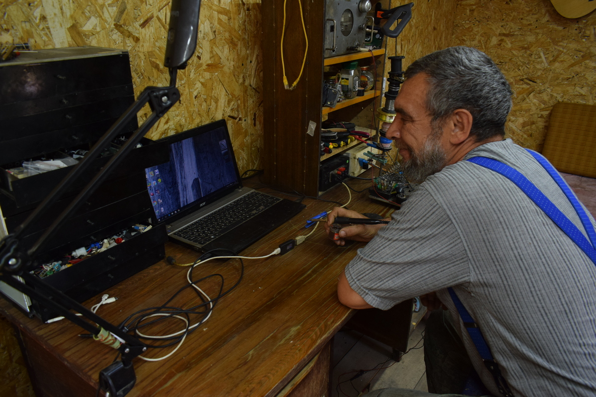 Виталий Рябикин увлекается ремонтом бытовой техники