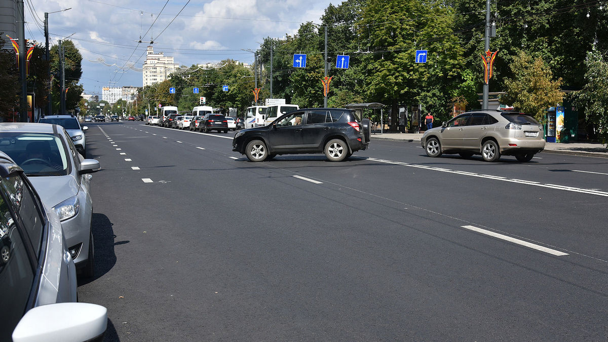 В Воронеже проспект Революции откроют для машин раньше запланированного