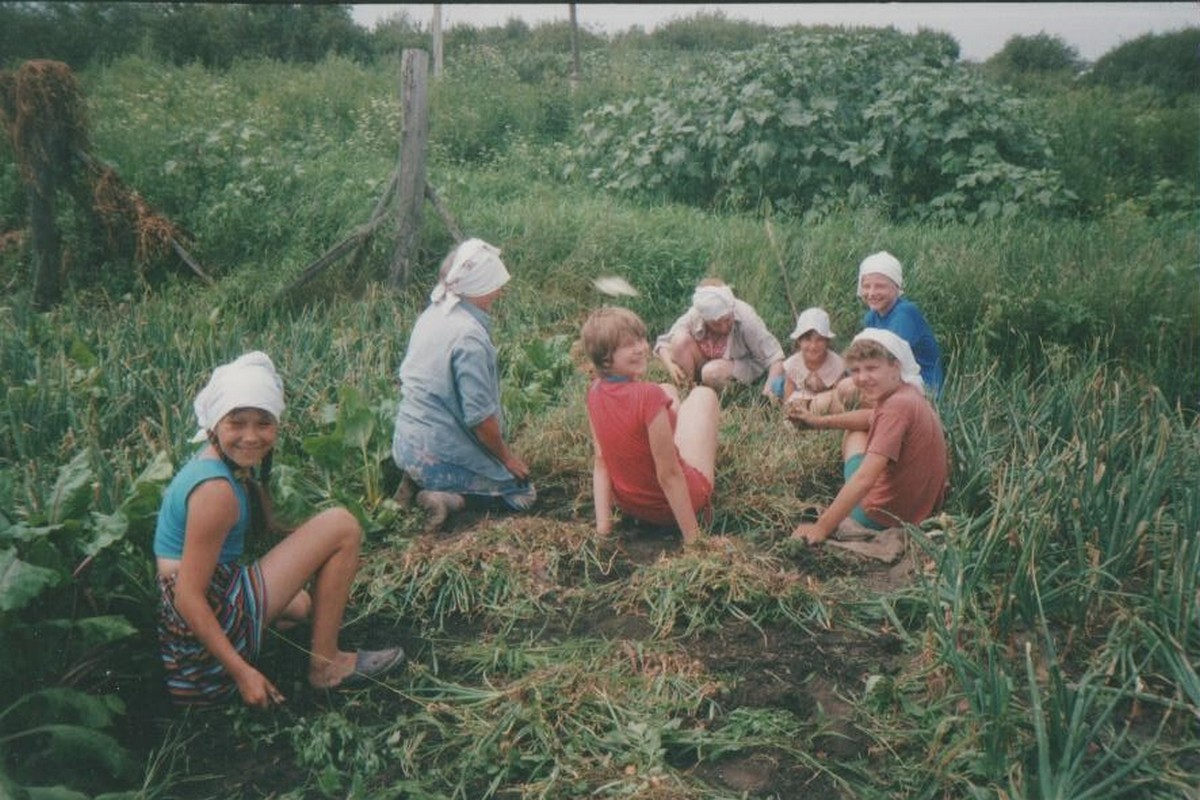 Фото – архив центра досуга и информации Большеалабухского сельского поселения 
