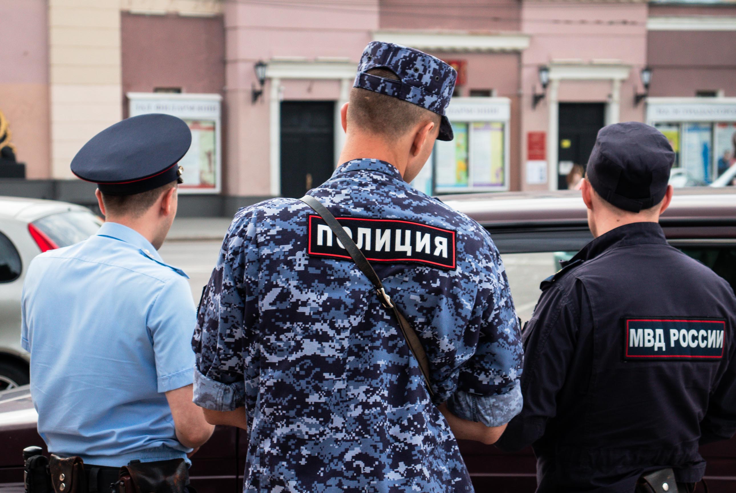 Новая драка произошла в воронежском ЖК, где месяц назад конфликт закончился  стрельбой