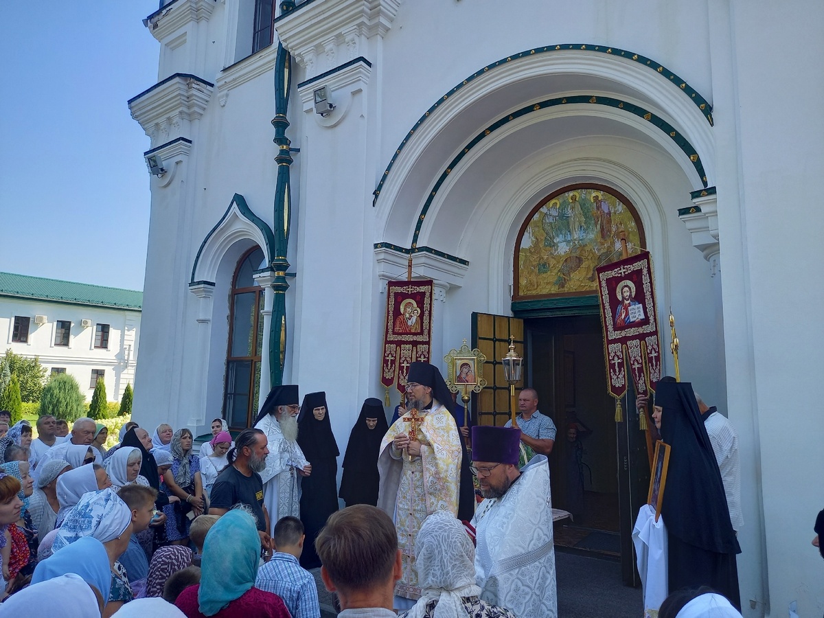Фото– Спасо-Преображенский Толшевский монастырь