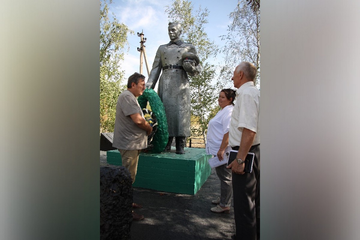 Мемориал в Трехстенках