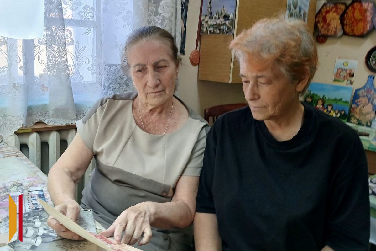 Ученицы Фаины Лобастовой Людмила Чижмина и Вера Дегтярева