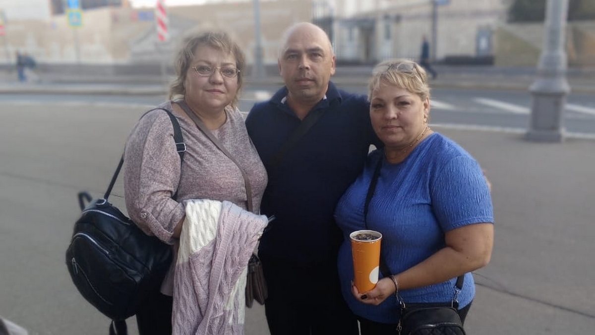 Ольга Галкина крайняя справа. Фото из ее личного архива.