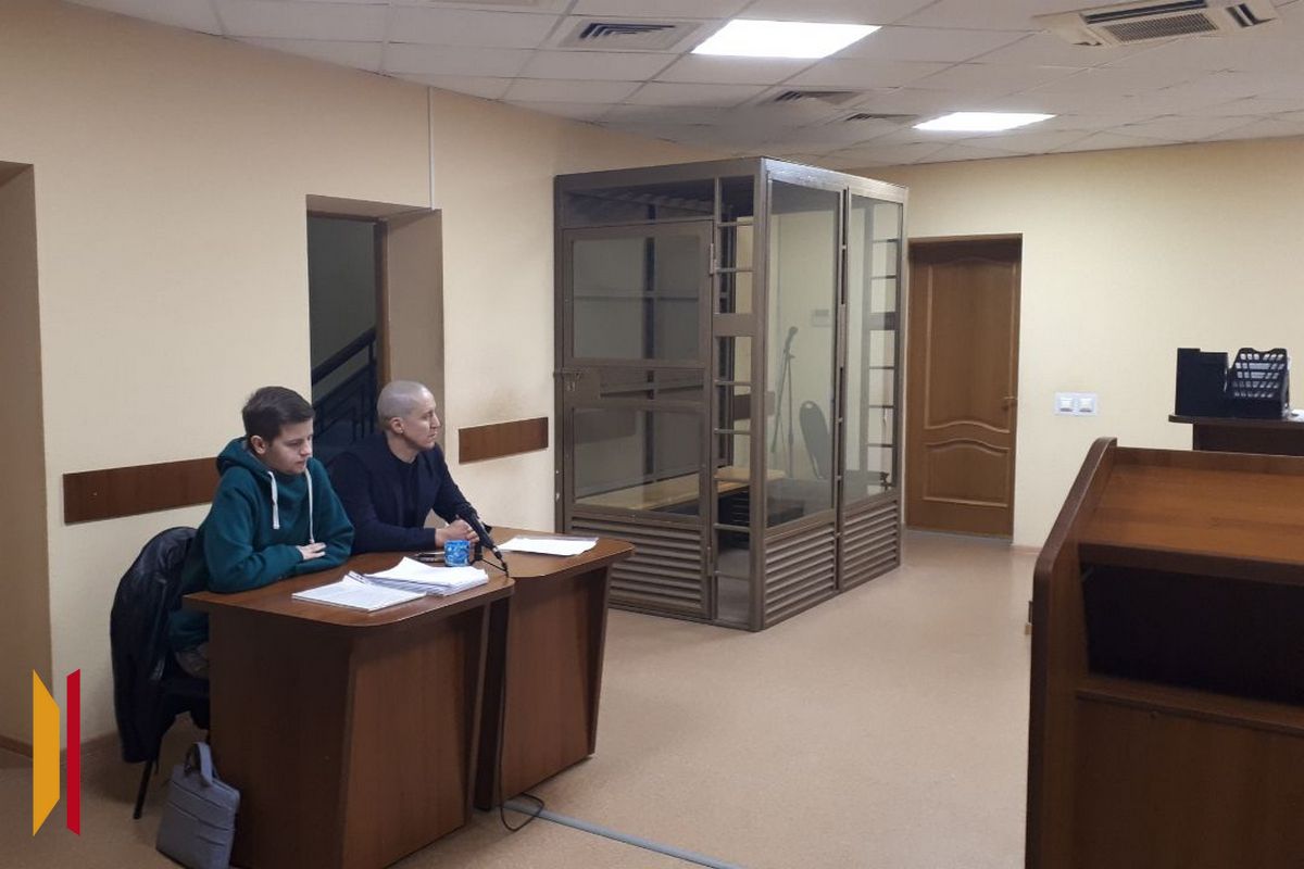 Осужденный и его адвокат, фото из архива Осужденный и его адвокат, фото из архива