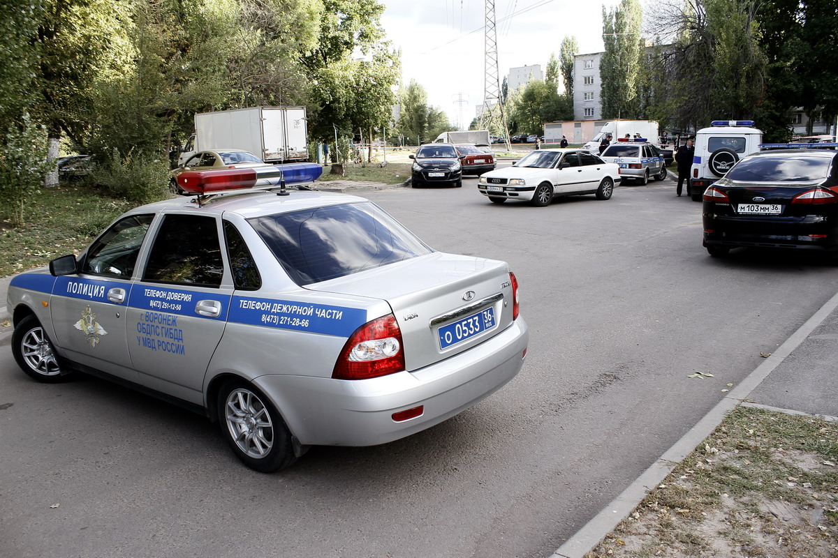 Следователи озвучили причину нападения пенсионера на судебного пристава в  Воронеже