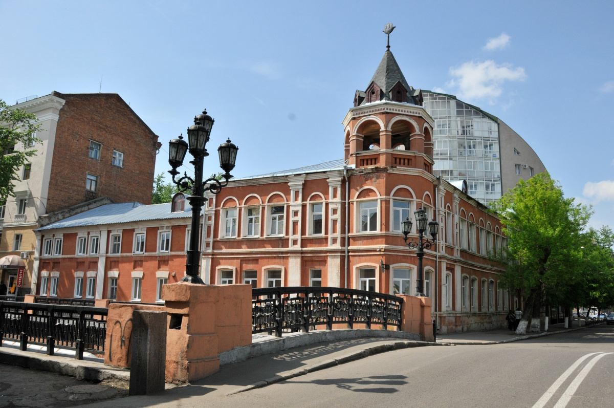 Воронеж фото улиц. Каменный мост Воронеж. Достопримечательности Воронежа каменный мост. Каменый мост Воронежа достоппреме. Каменный мост Воронеж лето.