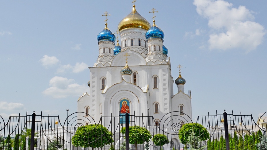 Лиски россошь. Лискинский район Масловский храм.